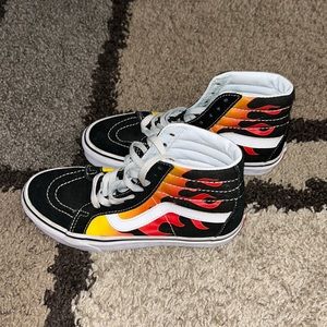 Vans skate hi with flames